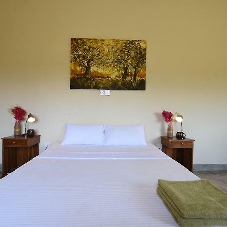 Captain'S Bird Safari Lodge Puttalam Extérieur photo
